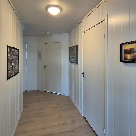 Stunning In Finnas With House Sea View Daire